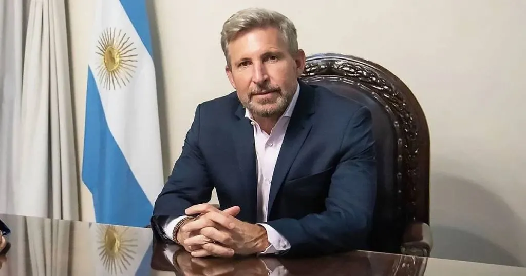 Frigerio respaldó el rumbo económico de Milei y pidió evitar que la Argentina vuelva al pasado