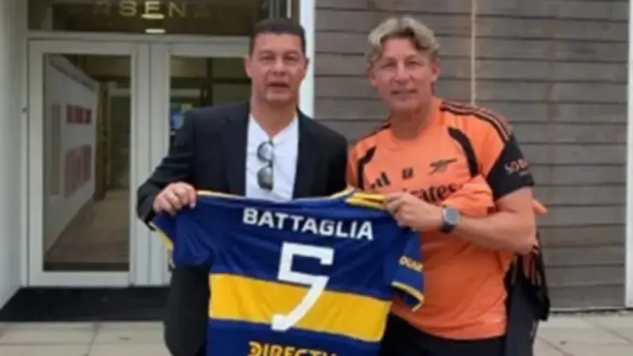 Gabriel Heinze y Sebastián Bataglia se encontraron en el centro deportivo de Arsenal
