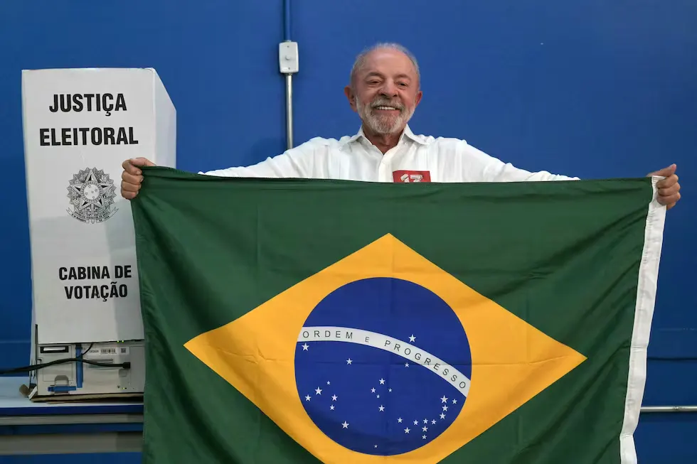 GANÓ LULA y será presidente por cuarta vez