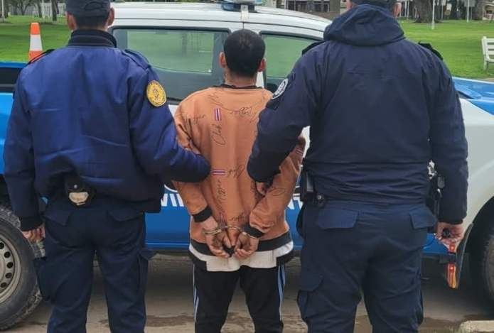 General Ramírez: hombre violó la restricción de acercamiento hacia su ex pareja y fue detenido