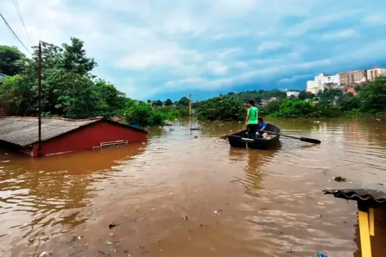 Graves inundaciones en Paraguay dejan un muerto y más de 1.250 evacuados