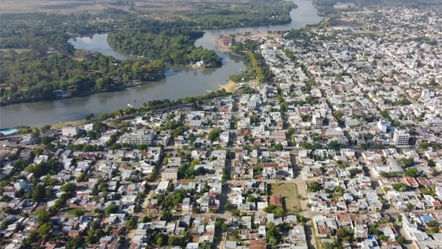 Gualeguaychú, madre de sus propias obras