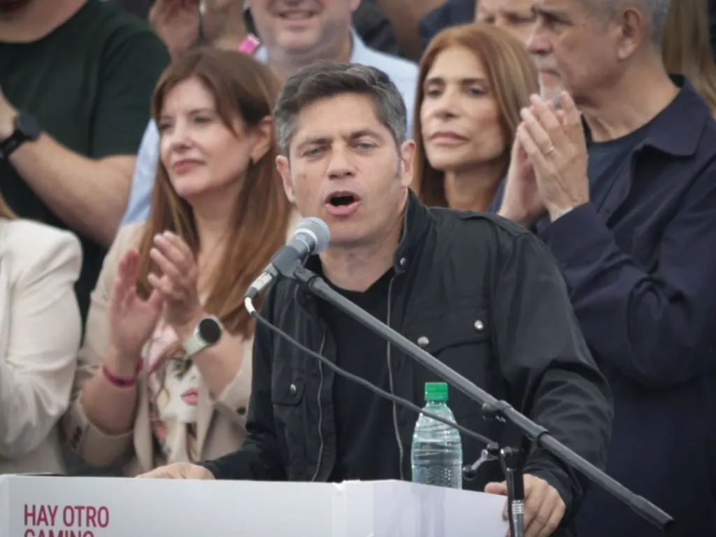 “Hay que evitar que manipulen el sistema electoral para la reelección de Milei”: Kicillof advirtió a la oposición y reclamó unidad para mantener las PASO