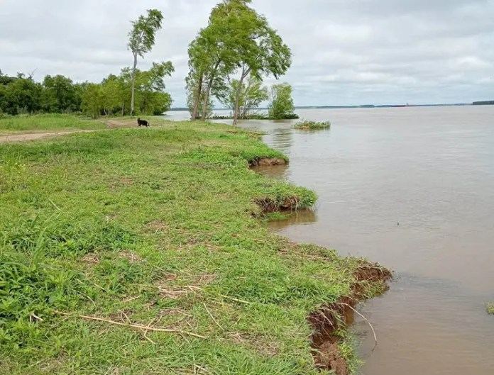 Hidráulica advierte que el Paraná podría superar los niveles de evacuación a fin de mes