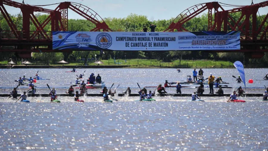 Histórico inicio del Mundial de Canotaje Maratón 2026 en Gualeguaychú