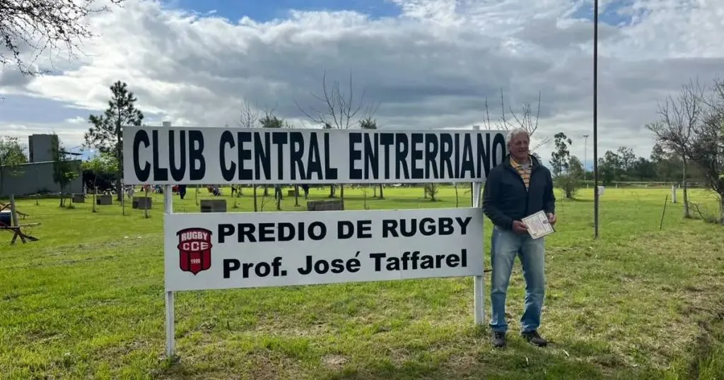 Homenajearon al profesor José Taffarel con el nombre del estadio de rugby del club Central Entrerriano