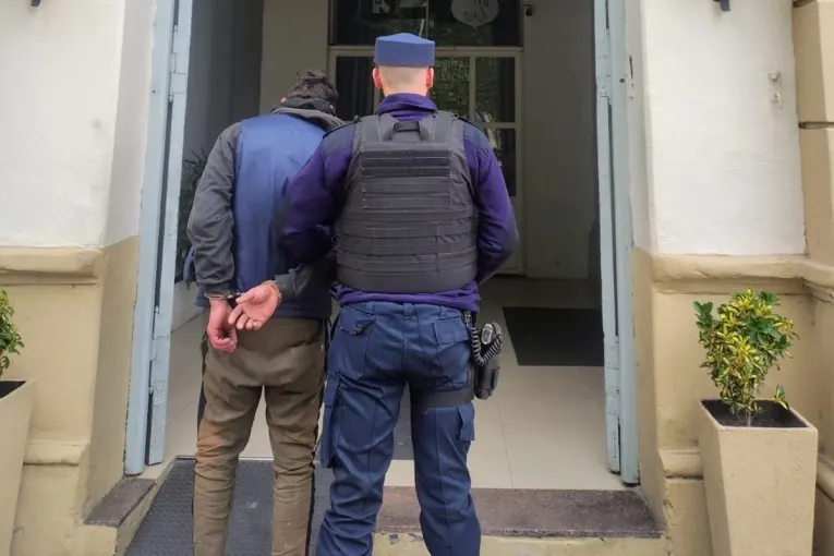 Intentó robar en una panadería a dos cuadras de la comisaría y fue detenido