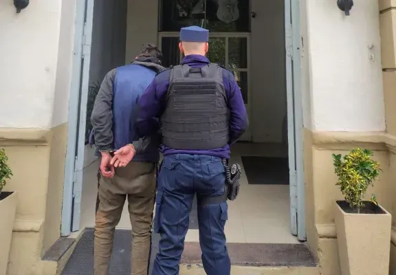 Intentó robar en una panadería y fue detenido tras un operativo policial