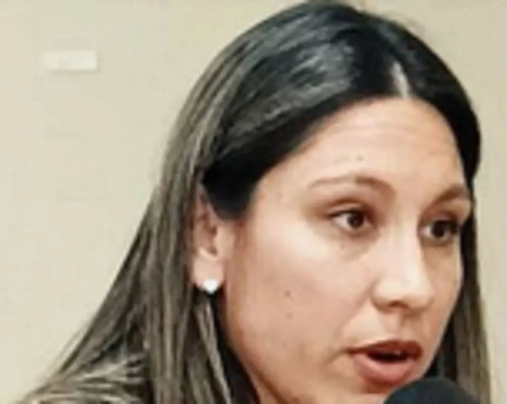 Irurzún: “El concejal Luna desde comienzo de la gestión está trabajando como secretario privado de la intendenta Oviedo”