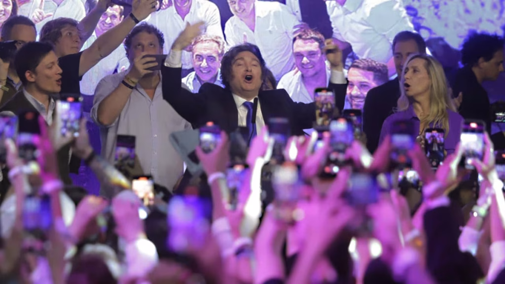 Javier Milei no baja a sus candidatos en las provincias y complica acuerdos con los gobernadores