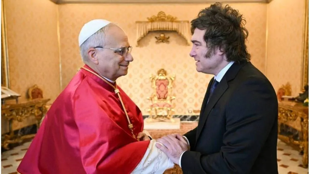 Javier Milei sobre la salud del Papa: «Toda la Argentina le desea una pronta recuperación»