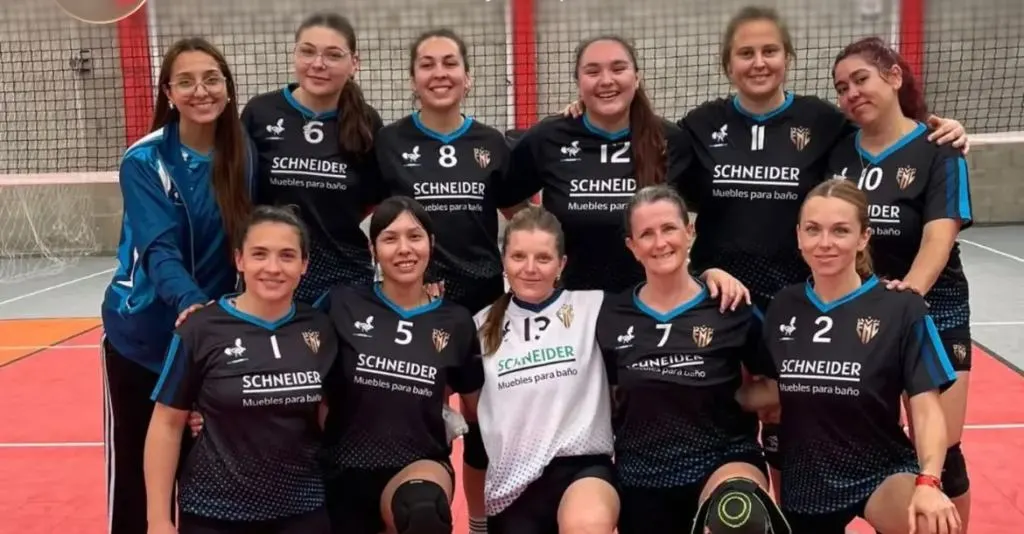Jornada perfecta en Paraná: Tripletazo de victorias para la Primera Femenina de la EMC
