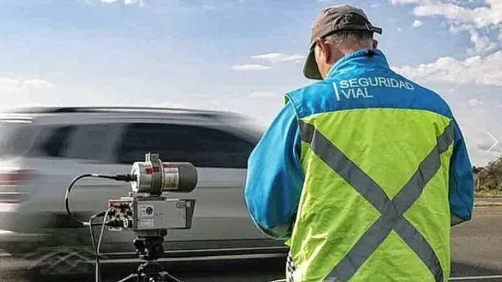 Justicia avala el control de tránsito vehicular por foto-multas en Entre Ríos: “Respeta la Constitución…”