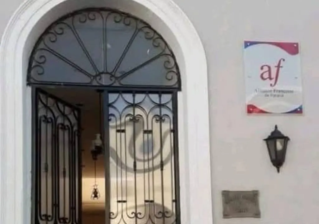 La Alianza Francesa de Paraná advirtió que está en riesgo y pidió apoyo a la comunidad