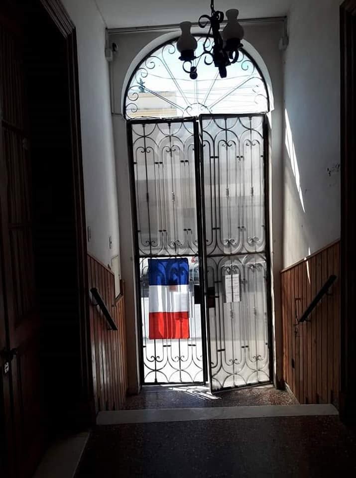 La Alianza Francesa lanza un pedido de ayuda
