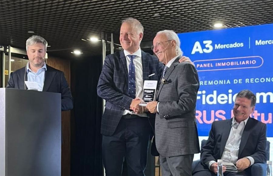 La Bolsa de Comercio de Rosario reconoció a RUS Futuro por su innovación en el mercado de capitales