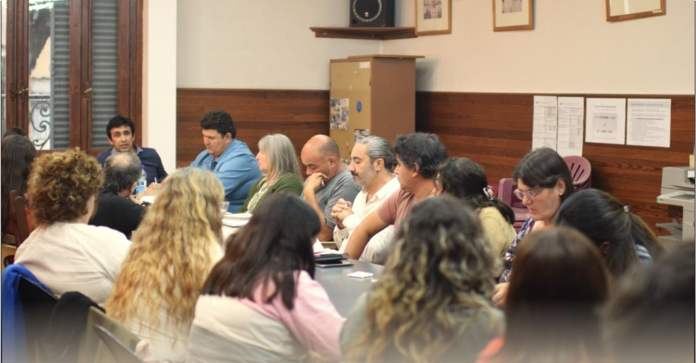 La conducción de AGMER se reúne por salarios y OSER