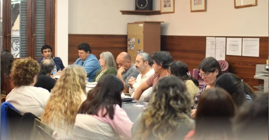 La conducción de AGMER se reúne por salarios y OSER