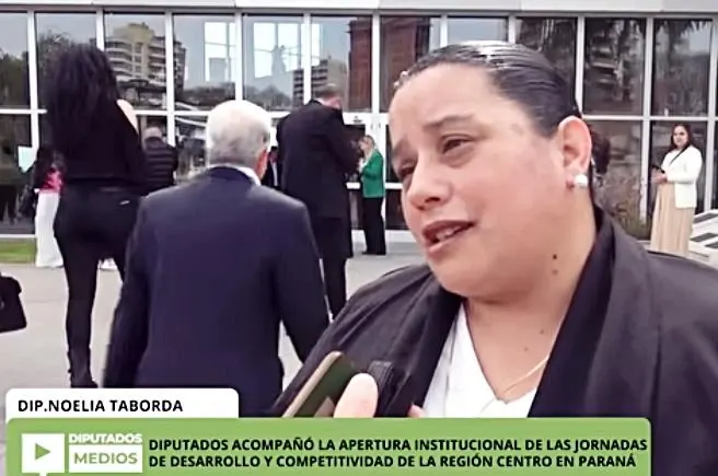 La diputada taborda se mostró “muy contenta” de participar en las jornadas de desarrollo y competitividad de la región centro en Paraná