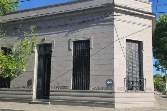 La Dirección de Educación se trasladó a Gervasio Méndez 1.104