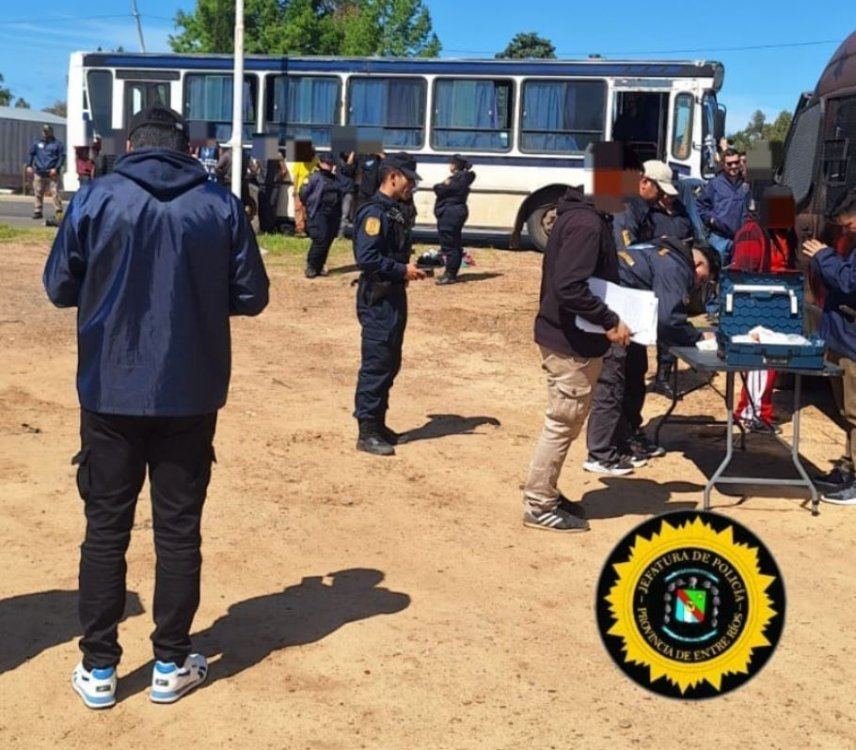 La encargada de la cuadrilla de cosecha llevaba la droga