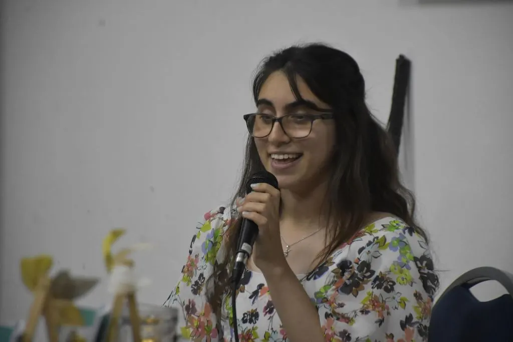 La escritora crespense Milagros Bernat presentará este viernes “Mundanal”, su segundo libro