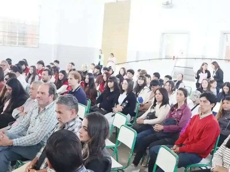 La escuela apuesta a formar jóvenes con nuevas miradas sobre el turismo en Concordia