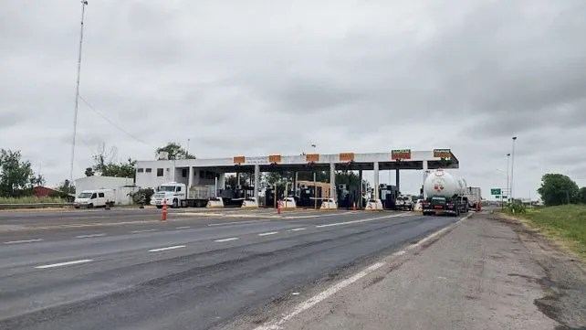La Justicia subasta 77 vehículos de Caminos del Río Uruguay, exconcesionaria de rutas 12 y 14