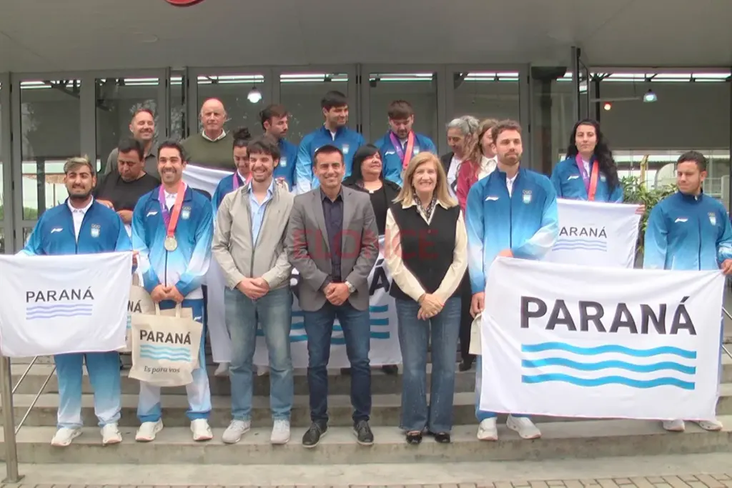 La Municipalidad reconoció a los medallistas paranaenses de los Juegos Suramericanos