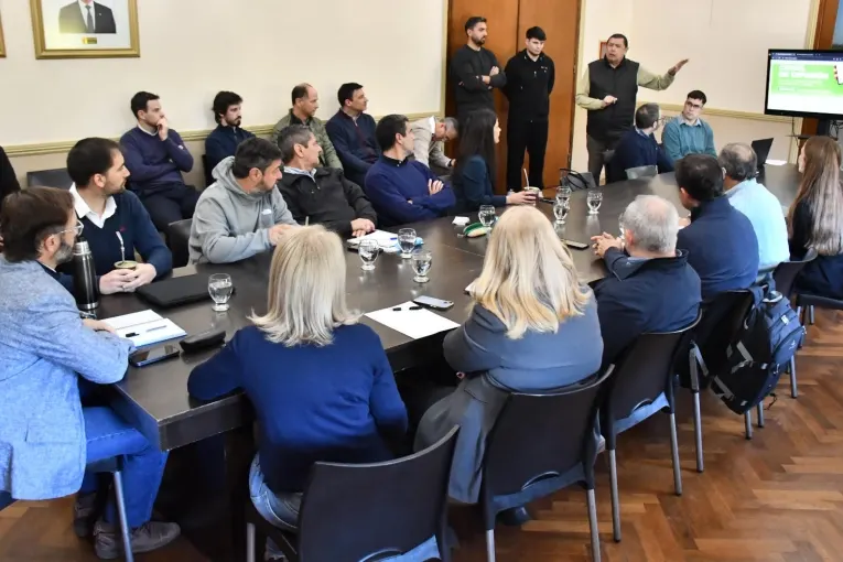 La Municipalidad renovó su web que permite consultar sueldos, gastos varios y solicitar el libre deuda