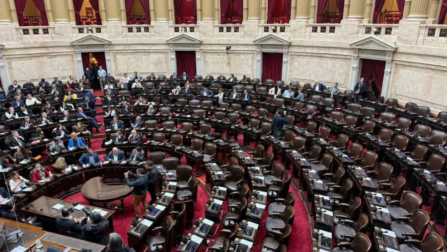 La oposición no llegó al quórum para derogar el DNU 70: los aliados aportaron un puñado de ausencias clave