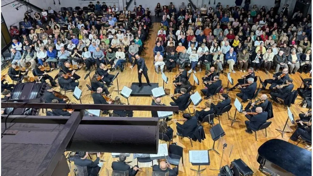 La Orquesta Sinfónica de Entre Ríos estrenó «Nardugan» a sala llena
