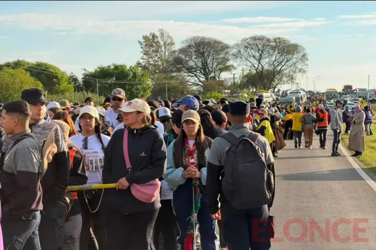 La Peregrinación de los Pueblos transita sus últimos kilómetros hacia Paraná: “Cansados, pero felices”