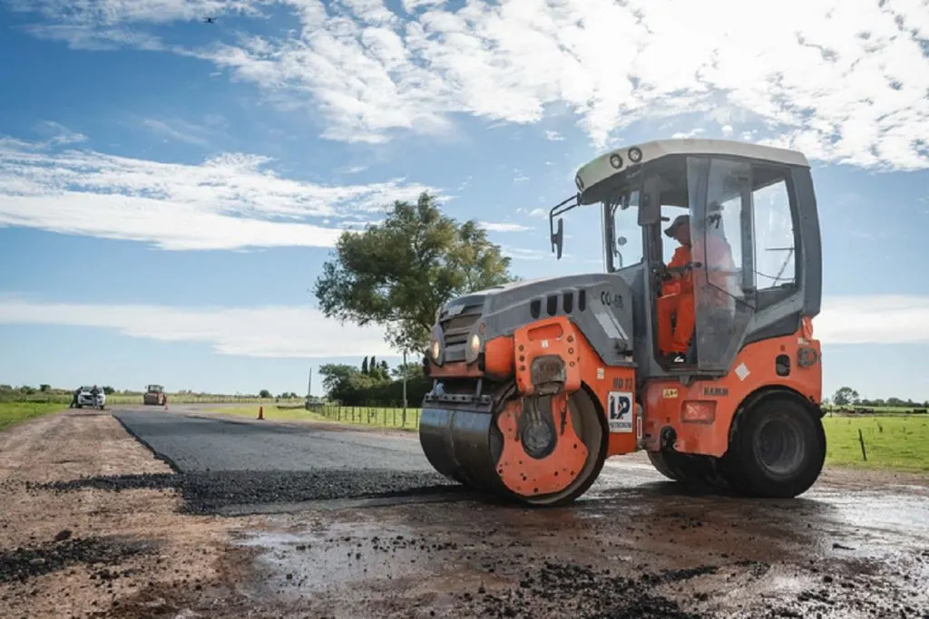 La provincia avanza con las tareas de bacheo en distintas rutas provinciales