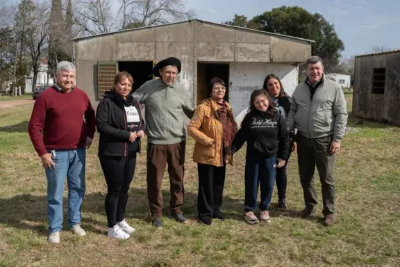 La provincia finalizará cuatro viviendas en la comuna de Faustino Parera-Pastor Britos