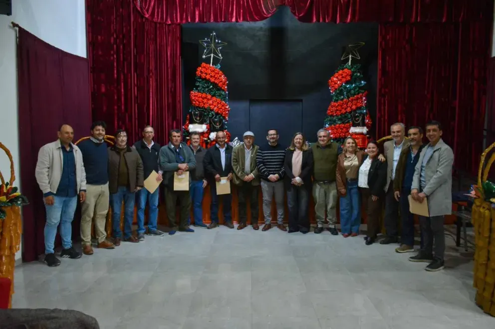 La Provincia renueva convenios de políticas alimentarias con municipios, comunas y juntas de gobierno