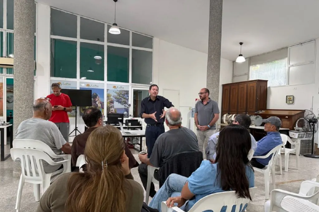 La Secretaría de Deportes presentó programas para acompañar a los clubes de La Paz