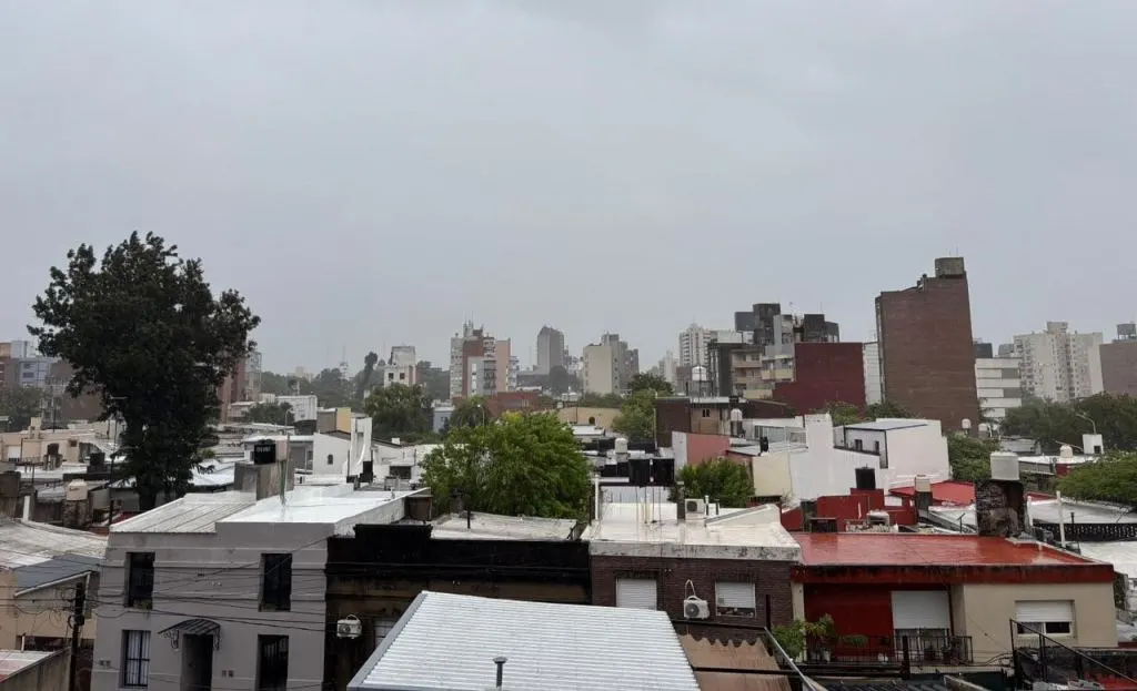 La semana finaliza con posibles lloviznas y chaparrones: luego llegará un frente frío a Entre Ríos