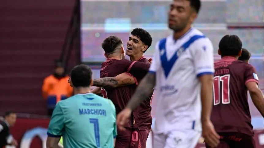 Lanús le ganó a Vélez y se prende en la pelea en la Zona A