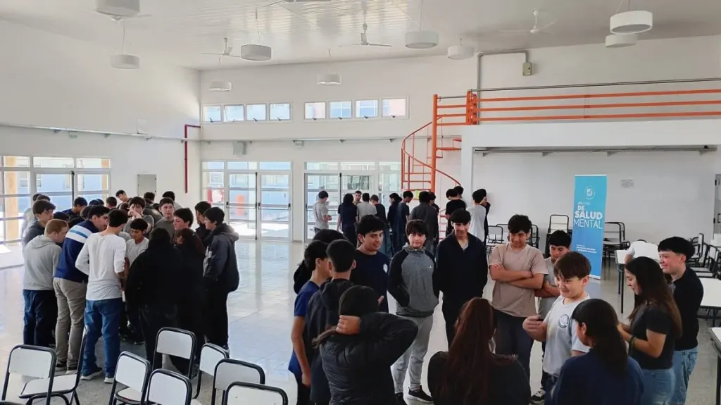 Las Estaciones de Salud Mental llegaron a la EET N°3