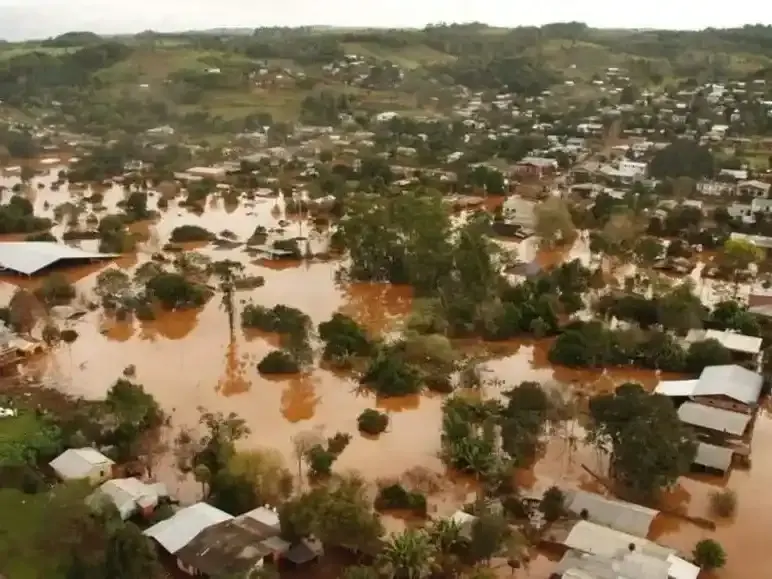 Las lluvias provocan un nuevo repunte del río Uruguay y crece la atención sobre Concordia