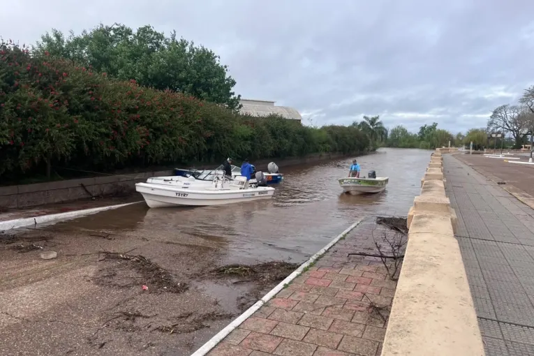 Las previsiones oficiales sobre la altura del río Uruguay siguen en aumento