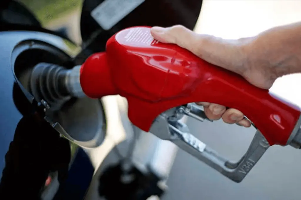 Le cargaron nafta en lugar de gasoil a su auto: recibirá una millonaria indemnización