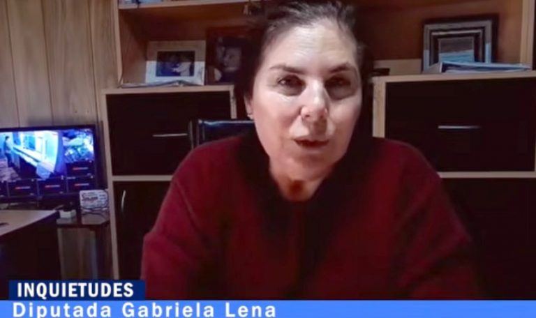 Lena defendió las PASO por la elección democrática de los candidatos y sin que medie “el dedo de una sola persona”