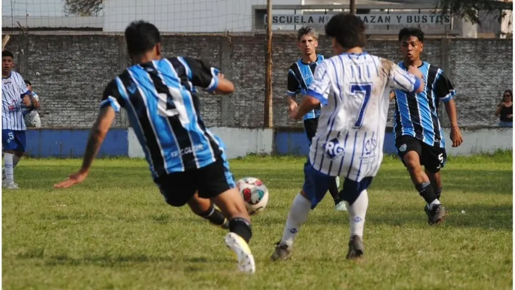 Liga Paranaense: el clásico entre Peñarol y Sportivo Urquiza se llevará todas las miradas