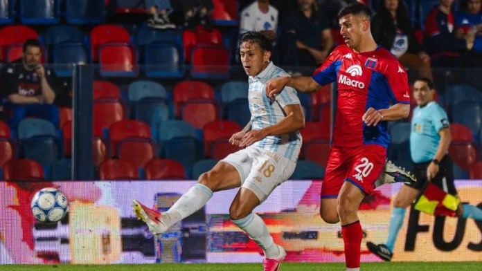 Liga Profesional: Atlético Tucumán festejó en Victoria y Tigre se quedó sin DT