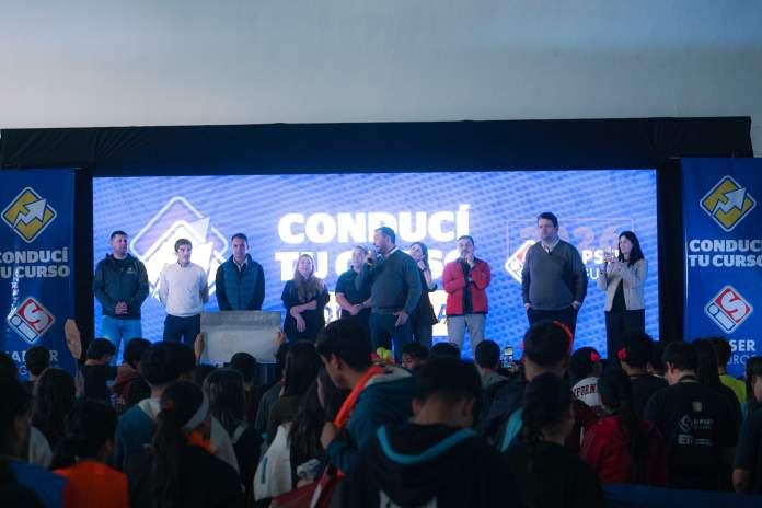 Llega “Conducí tu Curso” a Paraná: las escuelas ya pueden inscribirse