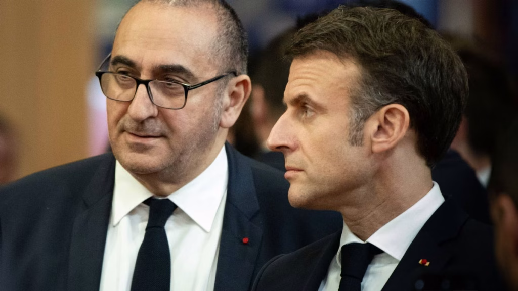 Macron frenó la renuncia de su ministro y endureció la respuesta