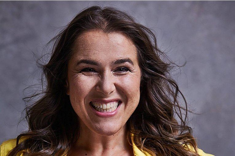 Malena Guinzburg llega a la región para presentar su unipersonal «Querido diario»