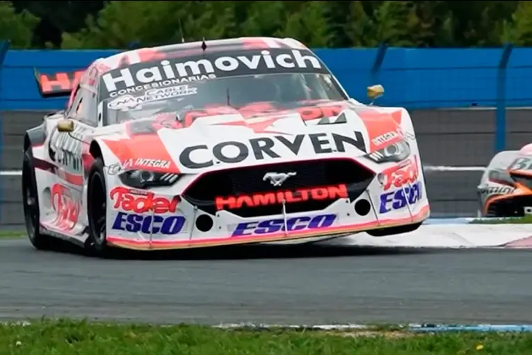 Mariano Werner largó 16° y terminó tercero en una gran remontada en el TC de Rosario